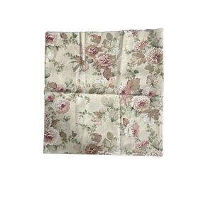Vintage Style Floral Fabric 1Yd 56” Wide